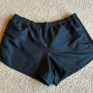 Danskin Now dry fit shorts
